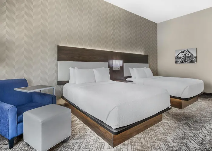 Best Western Plus Parkside Inn & Suites