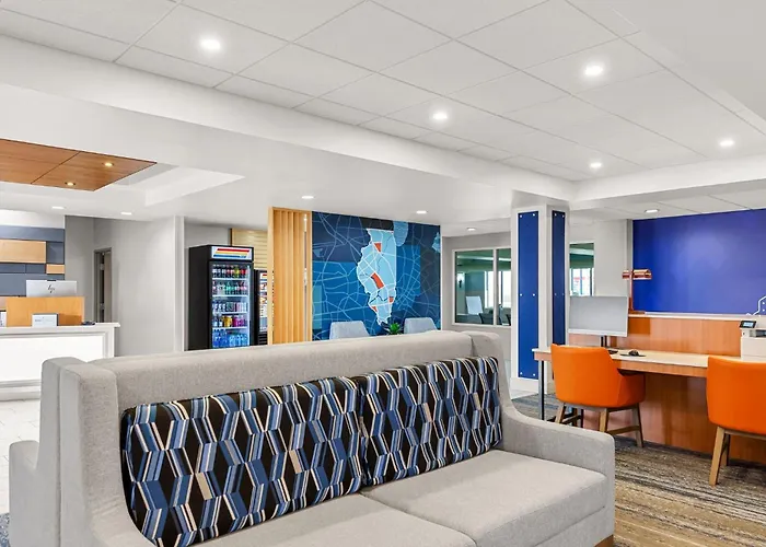 Holiday Inn Express & Suites Vandalia By Ihg
